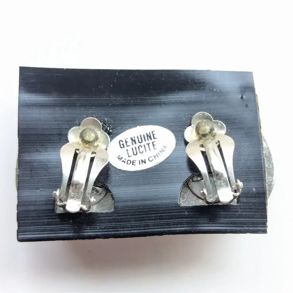 Vintage Lightweight Silver Tone Faux Stone Gripoix Style Lucite Clip On Earrings